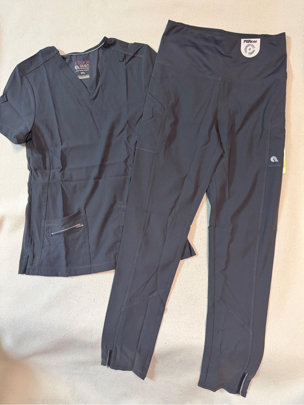 URBANE ALIGN 2 PC women's scrub set short sleeve top + pants Charcoal MED PETITE